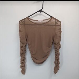 AGACI Women’s tan nylon crap‎ top with gathers sleeves Size small